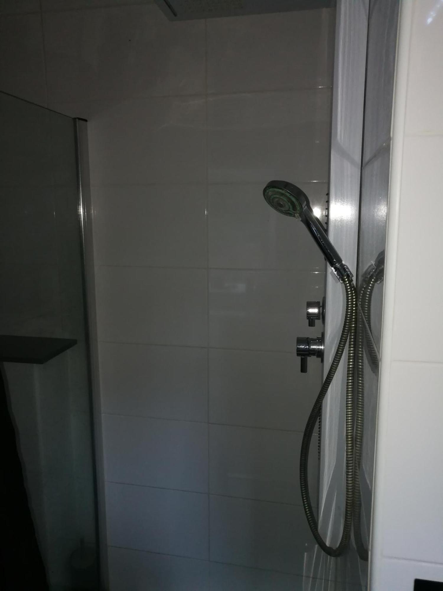Wohlfuehloase - Zimmer, Appartment - Im Herzen Starnbergs Kamer foto