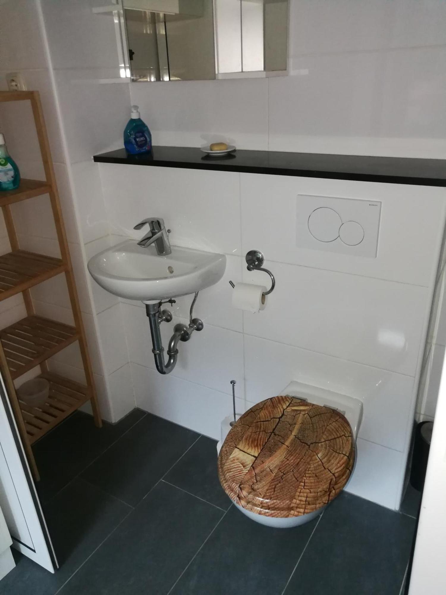 Wohlfuehloase - Zimmer, Appartment - Im Herzen Starnbergs Kamer foto